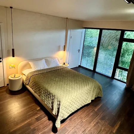 Tarum Chalet Yablunytsya